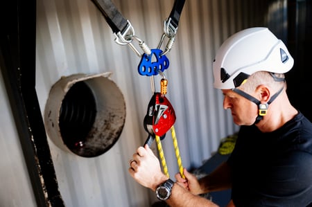 Is the Petzl Maestro Good for Industrial Rescue?